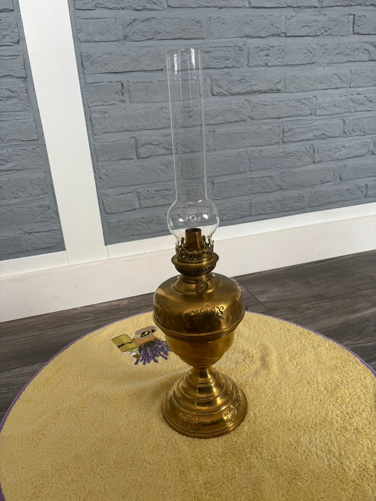 Lampe à huile vintage en cuivre massif avec cheminée, Antiquités & Art, Enlèvement, Cuivre ou Bronze