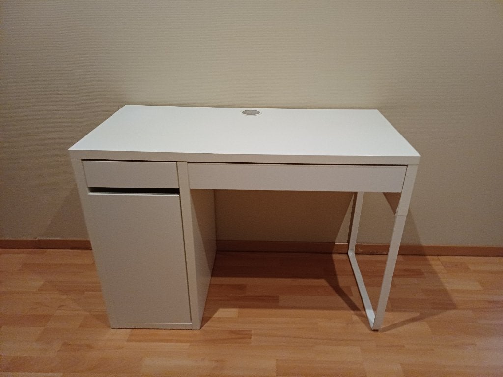 Bureau, Huis en Inrichting, Ophalen, Gebruikt, IKEA