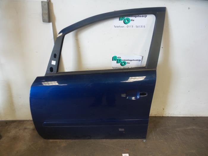 Portière 4portes avant gauche d'un Opel Zafira B (Zafira B, -, Opel, 3 mois de garantie, Utilisé