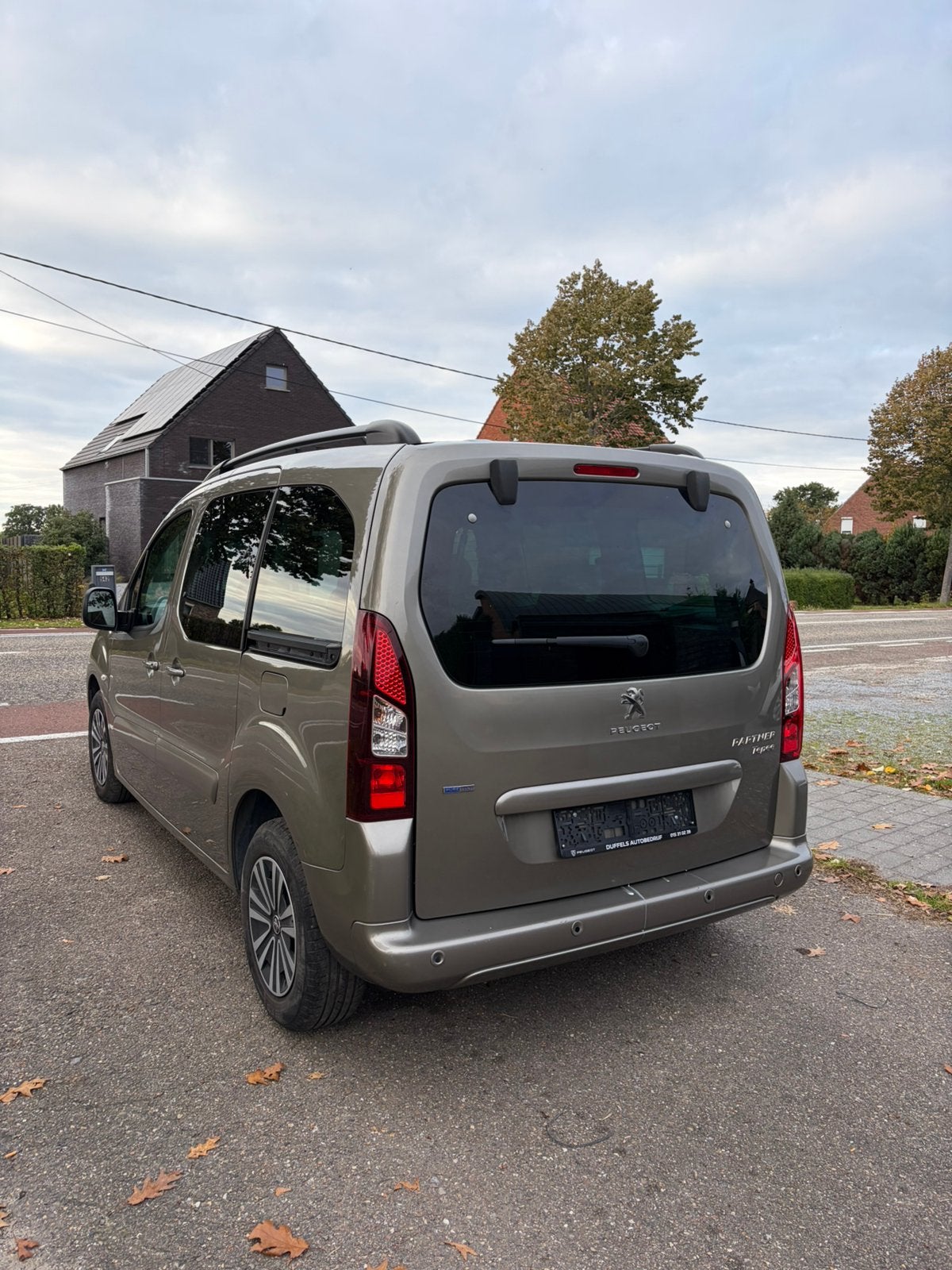 Peugeot partner tepee 146dkm benzine 2017, Auto's, Partner Tepee, Bedrijf, https://public.car-pass.be/vhr/8bd450e3-8228-43e0-b256-5fd0742f9d07