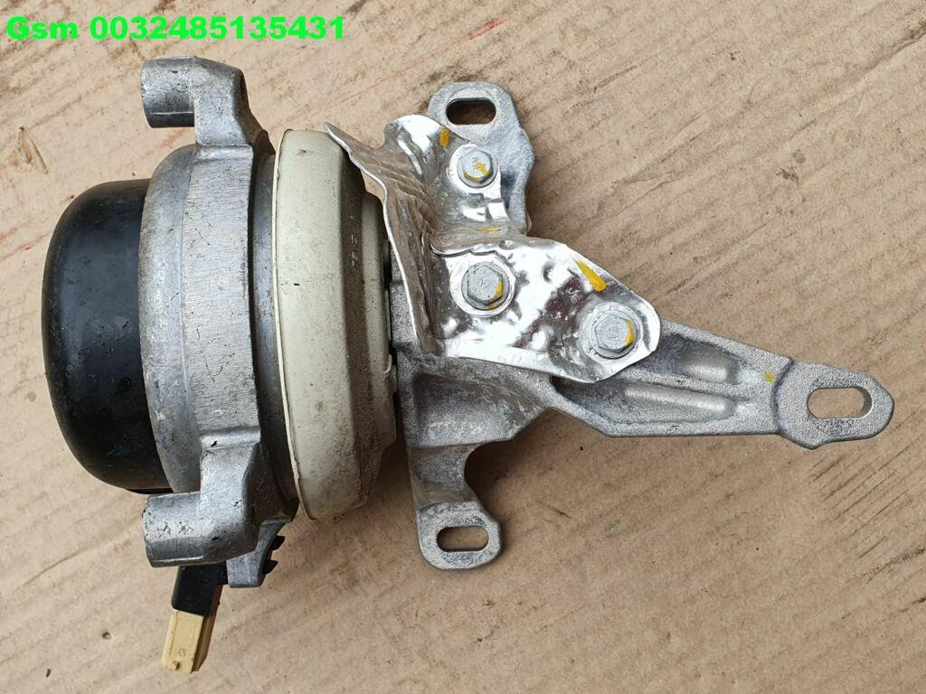 4m0399152q a6 a7 4k a8 d5 motorsteun q7 4m q8 touareg a4 8w, Auto-onderdelen, Gebruikt, AUDI AG, Auto-Union-Strasse 1
85045  Ingolstadt, DE
