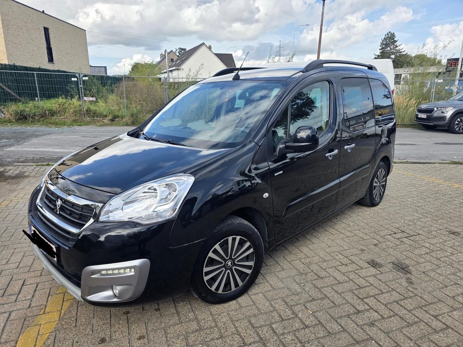 Peugeot Partner Tepee/2018/1.6 HDI, Autos, Cuir, Euro 6, Noir, 5 portes