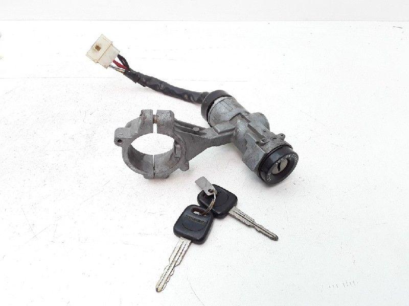 CONTACTSLOT + SLEUTEL Hyundai Sonata (01-1988/10-1993), Gebruikt, Hyundai