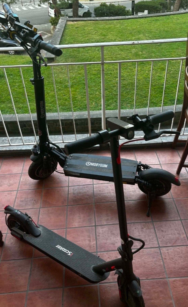 2 trottinettes à vendre, Vélos & Vélomoteurs, Enlèvement, Comme neuf