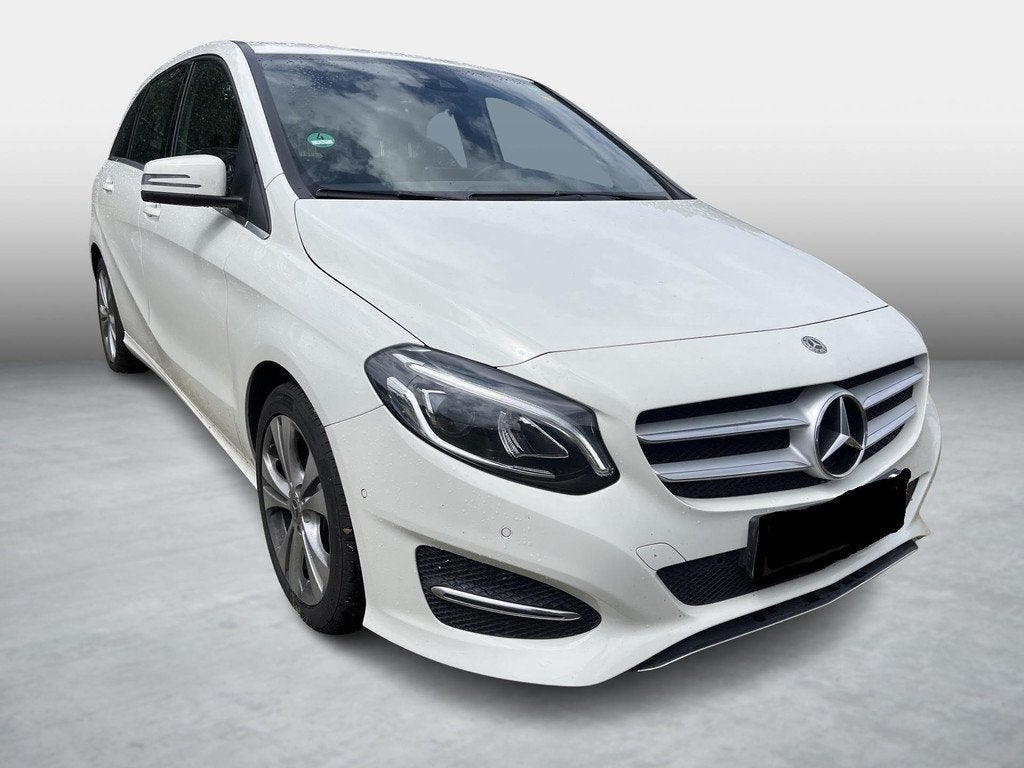 Mercedes-Benz B-Klasse 180 Luxury Line | Navigatie | Parkeer, Autos, Achat, Entreprise, Noir, 1200 kg