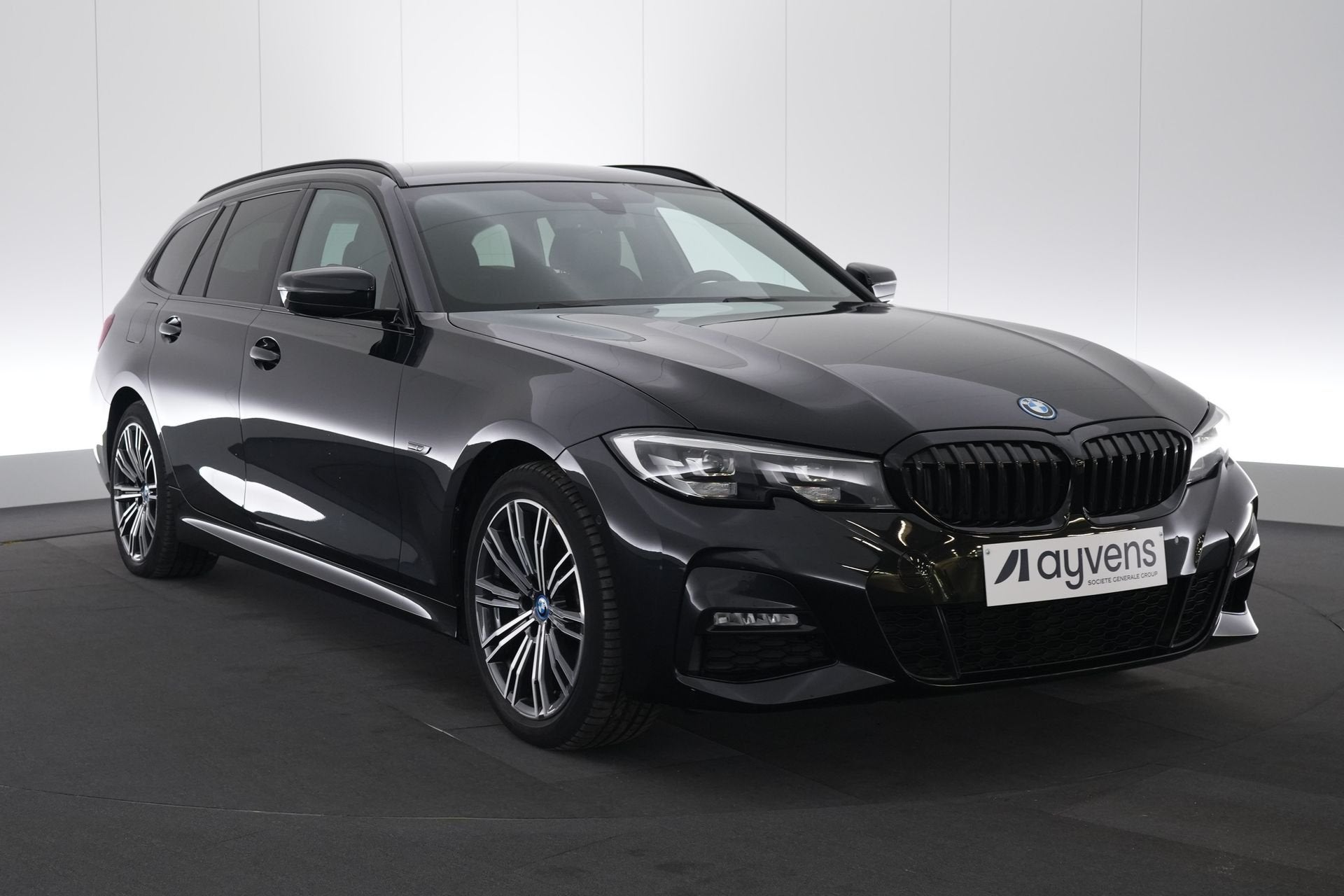 (2BQS834) BMW 3 SERIES TOURING, Auto's, Automaat, Achterwielaandrijving, Gebruikt, Euro 6