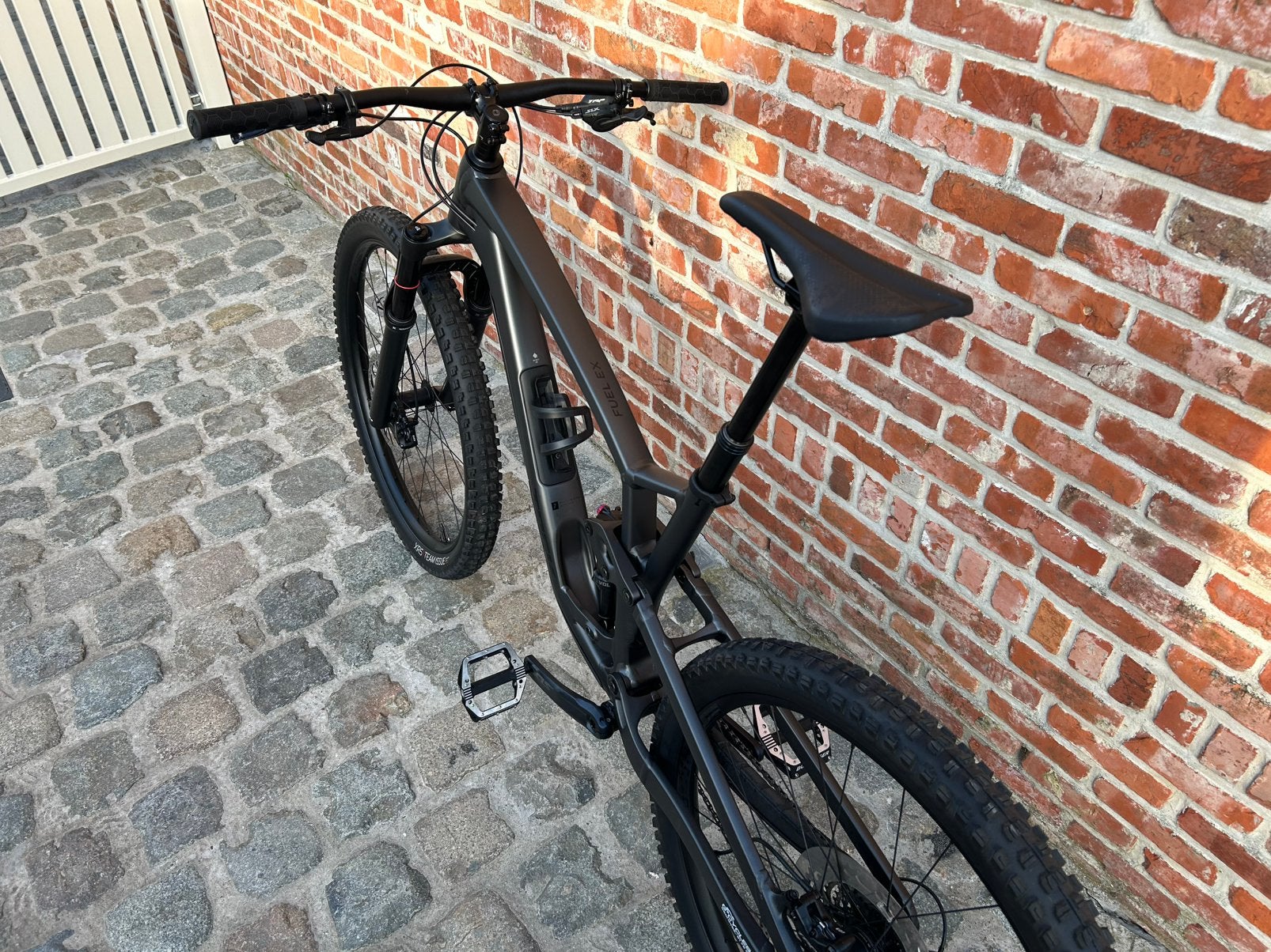 Trek fuel ex7 gen 6 maat L nieuwstaat!, Vélos & Vélomoteurs, Enlèvement, Comme neuf