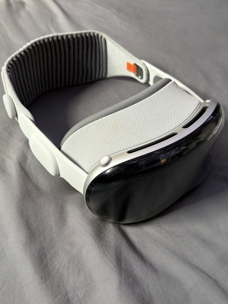 Apple Vision Pro 512 Go + étui Spigen. Parfait état !, Enlèvement ou Envoi, Comme neuf