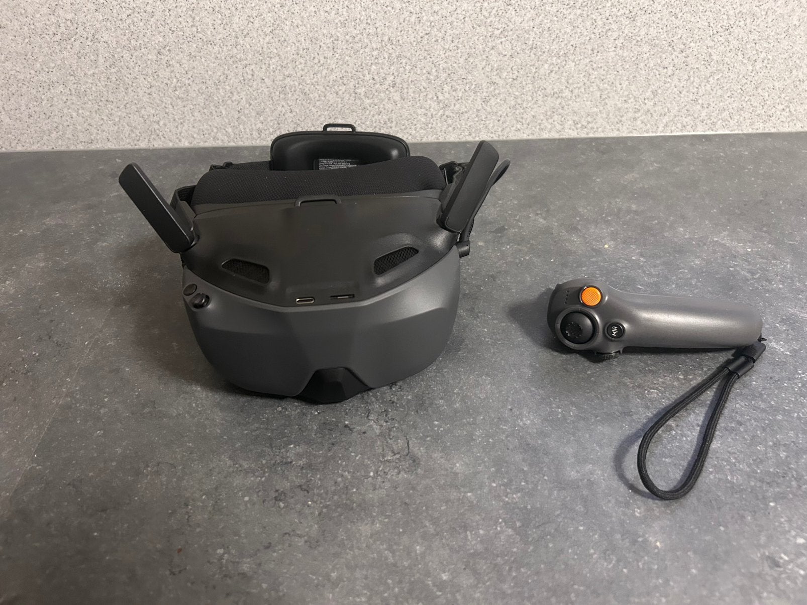 Lunettes DJI N3 + DJI RC Motion 3, TV, Hi-fi & Vidéo, Enlèvement ou Envoi, Comme neuf, DJI