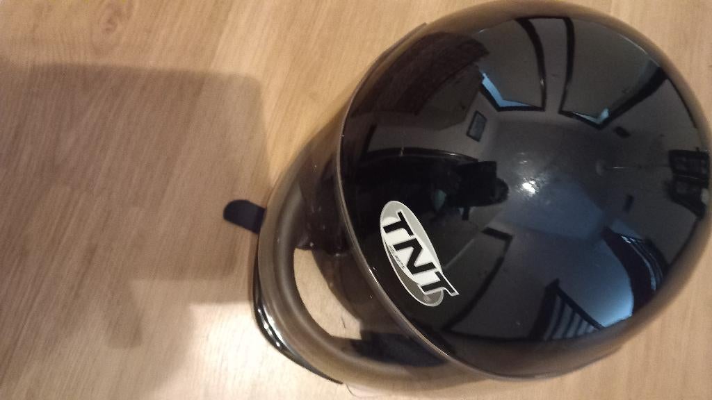 Helm bromfiets, Fietsen en Brommers, Ophalen, Zo goed als nieuw