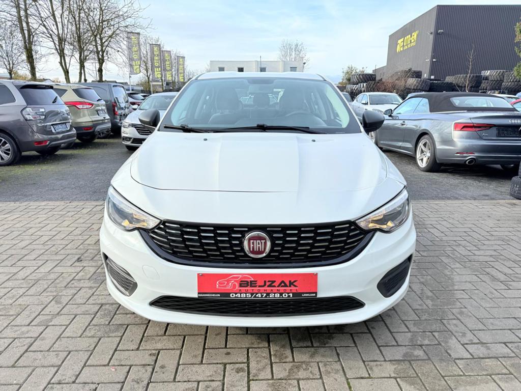 Fiat Tipo 1.4 Benzine – 1ste eigenaar – 08/2017, Auto's, Euro 6, Bedrijf, Handgeschakeld, Tipo