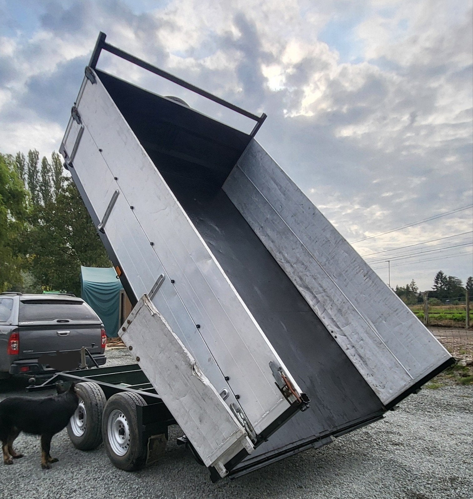 3 zijde kipper 3500kg, Enlèvement