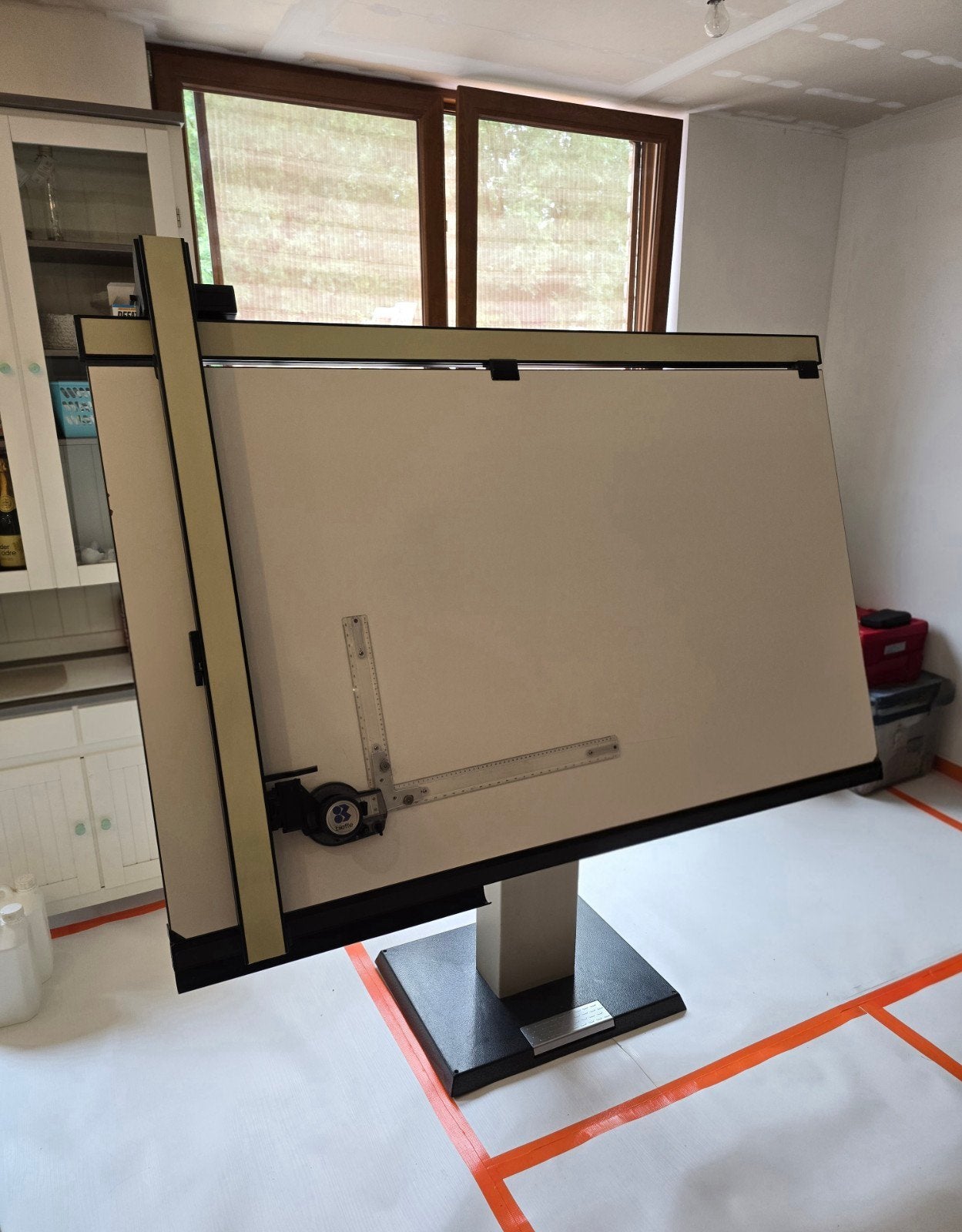 Mutoh professionele tekentafel + Bieffe-arm, Ophalen