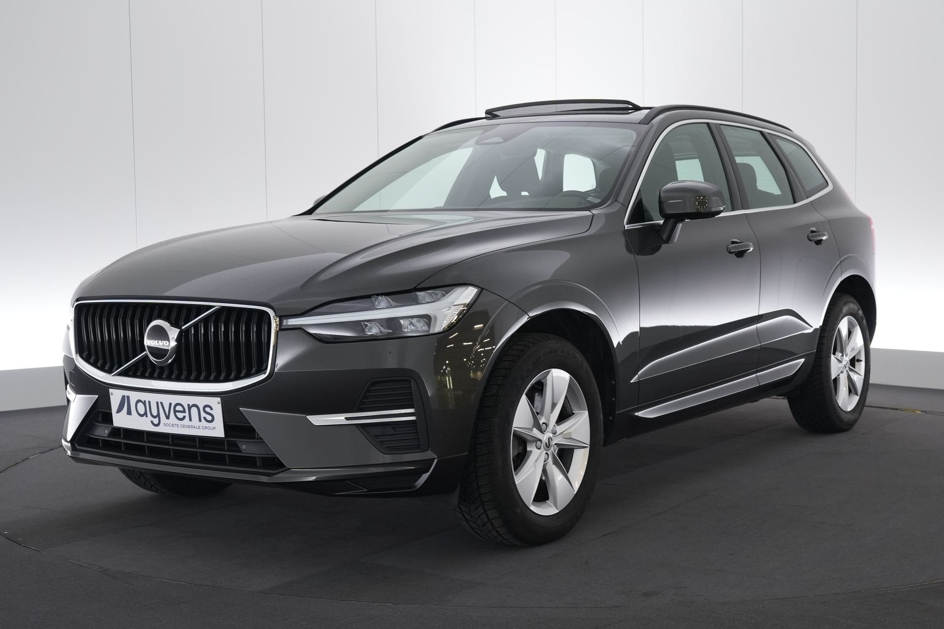 (2BQU946) VOLVO XC60, Argent ou Gris, Euro 6, Entreprise, Carnet d'entretien