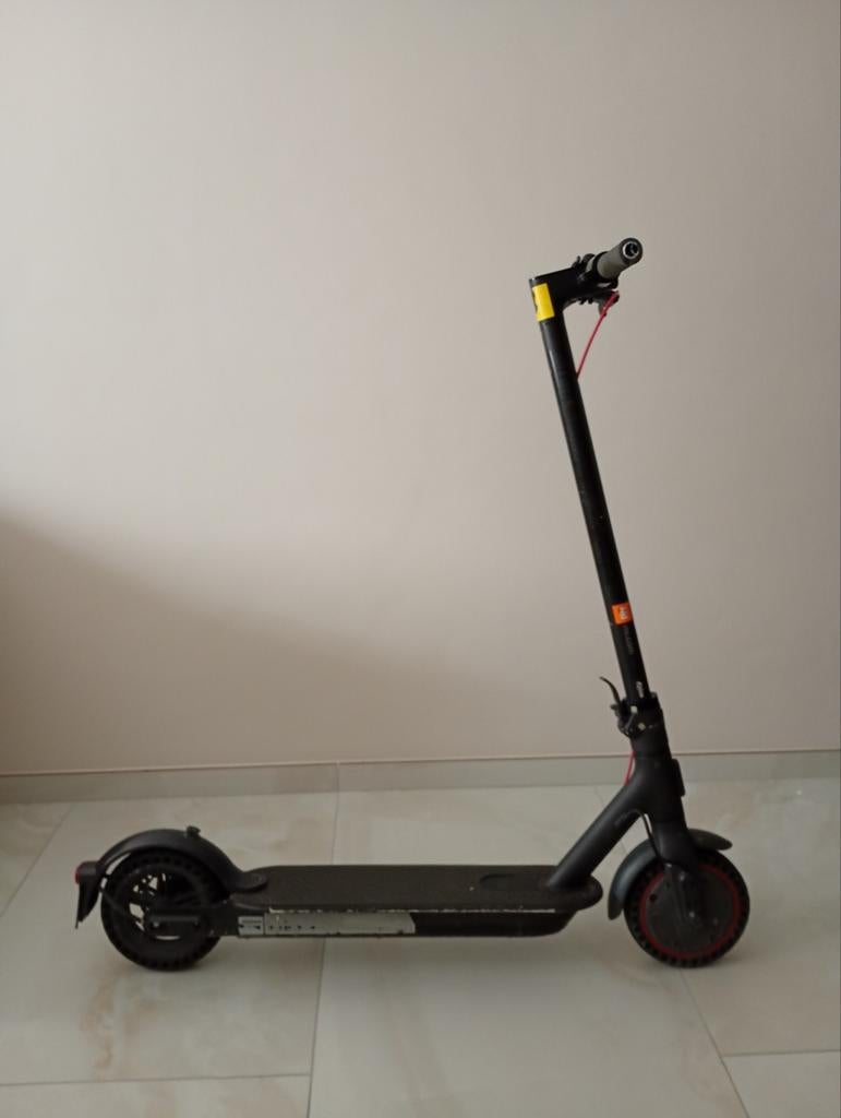 Xiaomi te koop bekijk de beschrijving., Fietsen en Brommers, Steps, Ophalen, Gebruikt, Elektrische step (E-scooter), Xiaomi