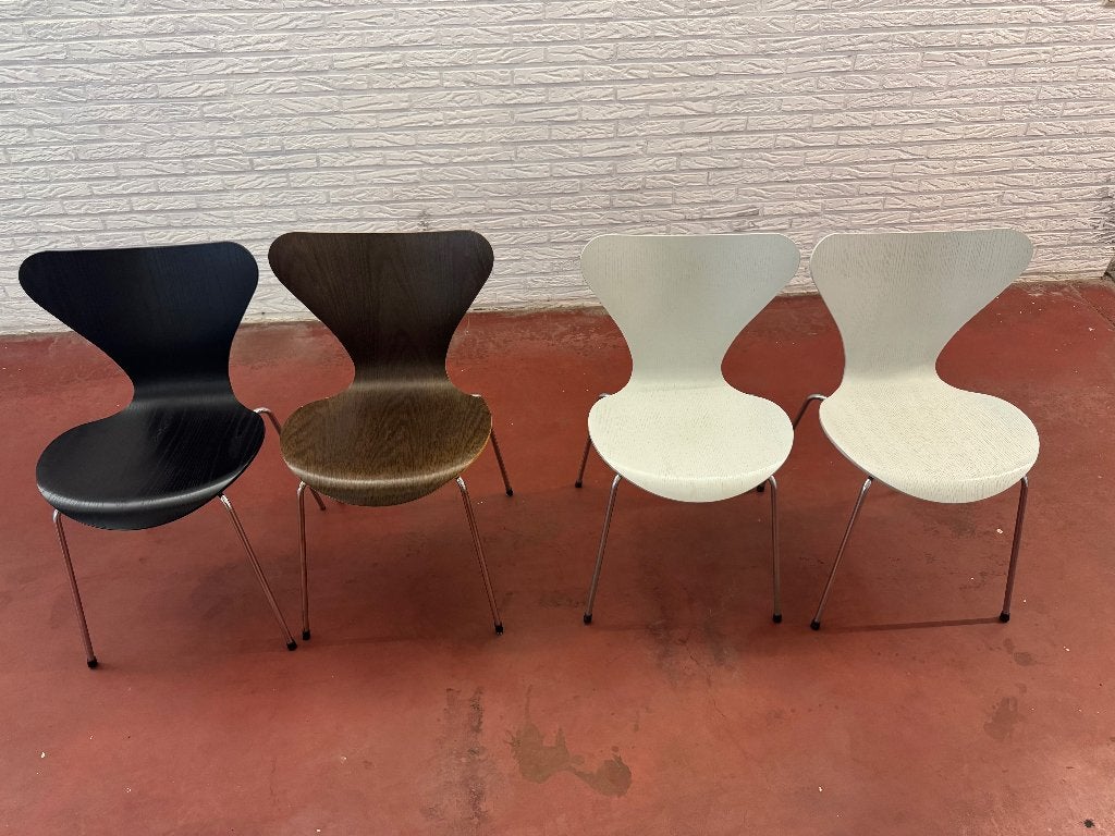 4 x Fritz Hansen vlinderstoelen Arne Jacobsen, Design klassieker, Autres couleurs, Enlèvement, Utilisé