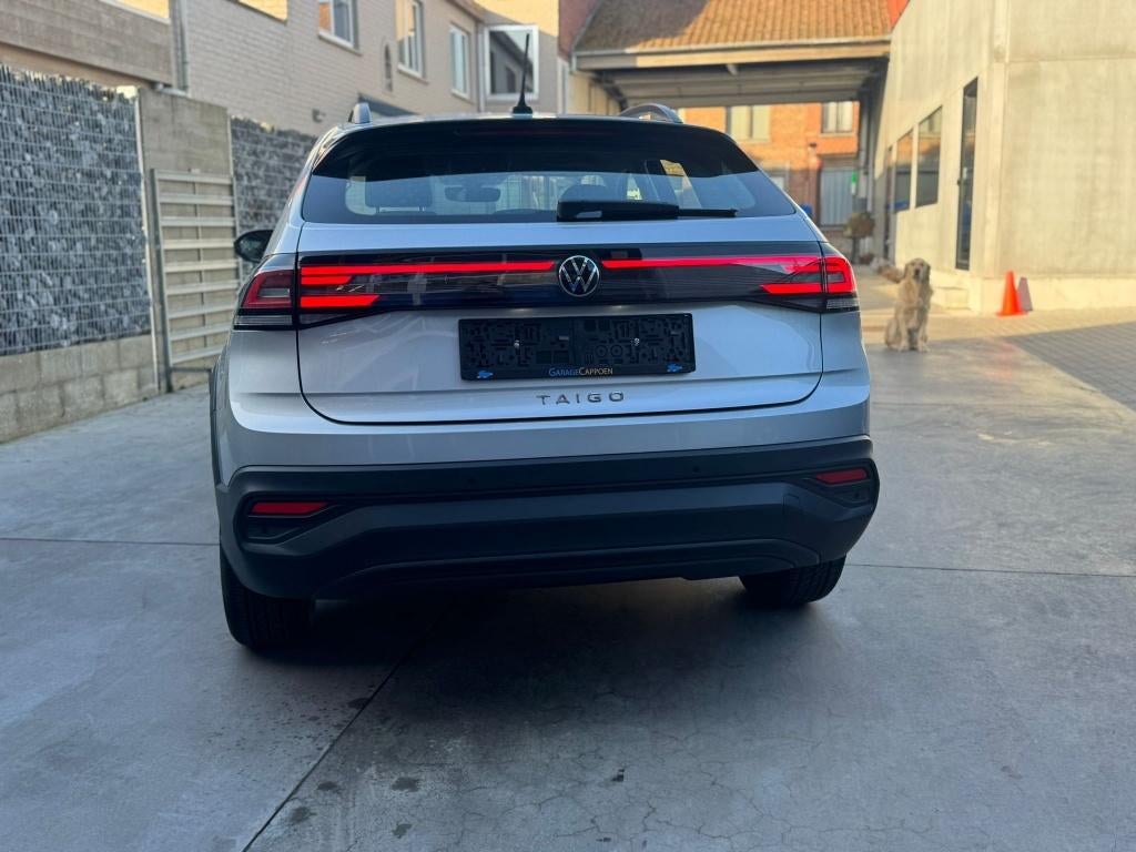 VW Taigo 1.0 TSI / Carplay / LED / GARANTIE, Autos, Volkswagen, Argent ou Gris, Achat, Euro 6, Entreprise