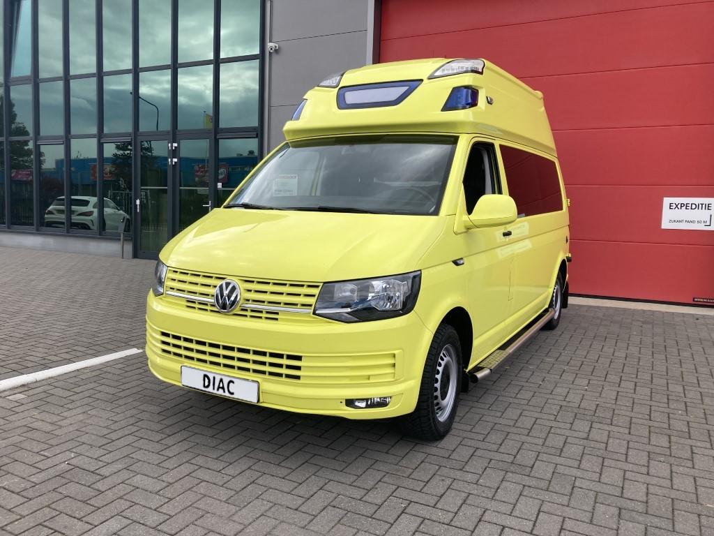 Volkswagen Transporter T6 Ambulance, Autos, Camionnettes & Utilitaires, Euro 5, Achat, 4 portes, Entreprise