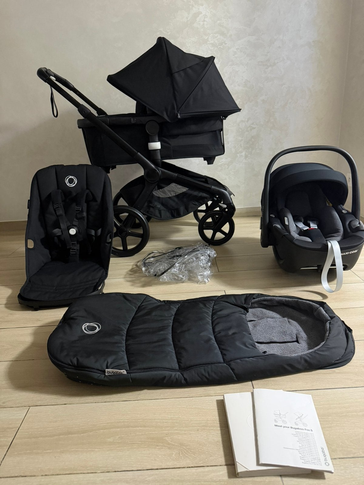 Bugaboo Fox 5 Black / Heritage Black 3-in-1 Complete, Babygeluk, Ophalen of Verzenden, Zo goed als nieuw, W