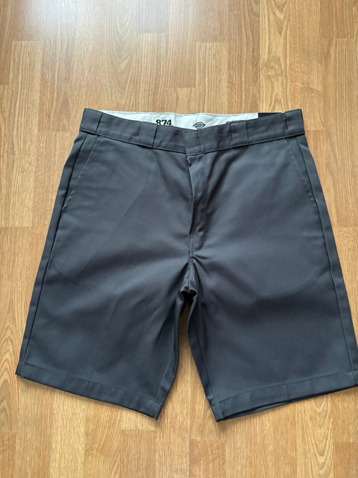 Mt 36 DICKIES 874 herenshort ( nieuw), Enlèvement ou Envoi, Neuf, Gris