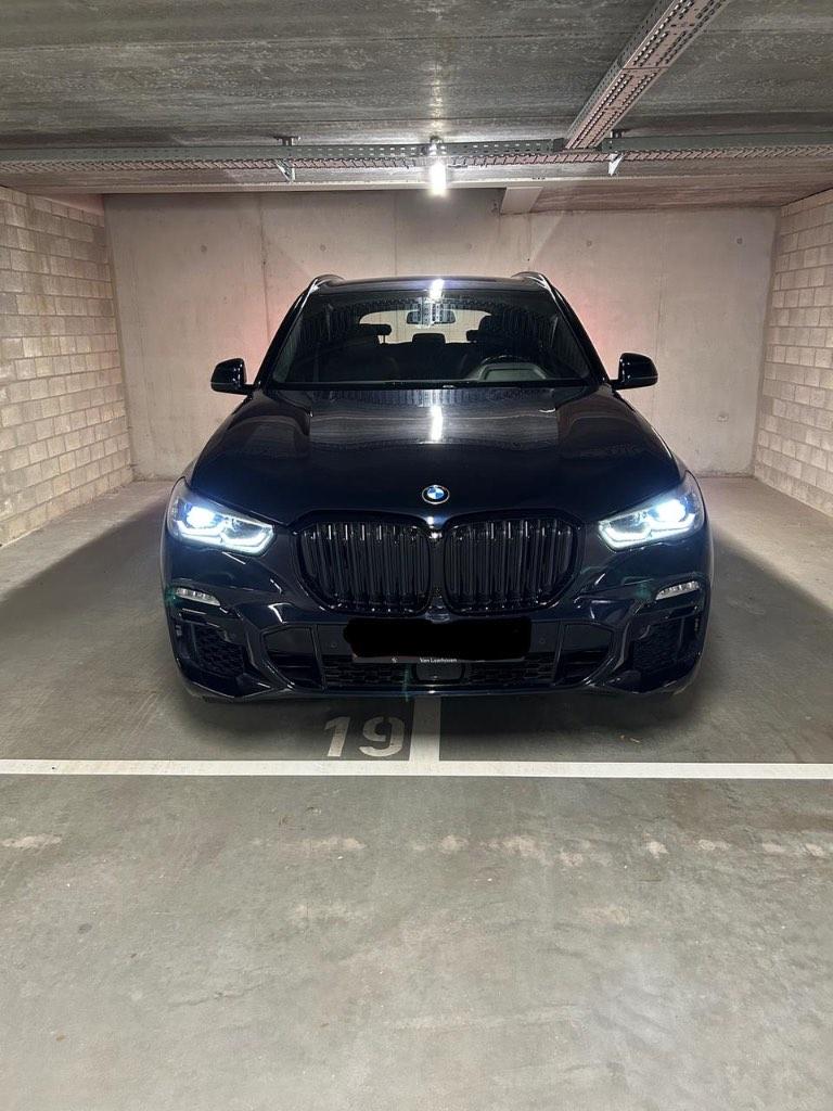 BMW X5 45e (2021), Auto's, BMW, Zwart, Leder, 5 zetels, Particulier