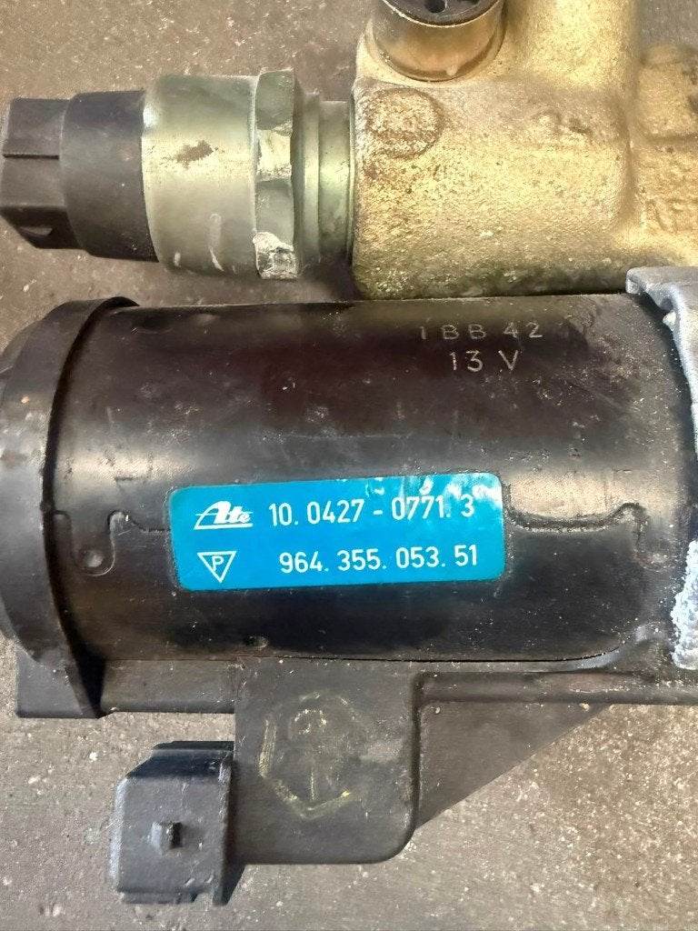 Pompe HP ABS Porsche 964 993 Réf 96435505351, Enlèvement, Utilisé, Pièces Oldtimer ou Ancêtre