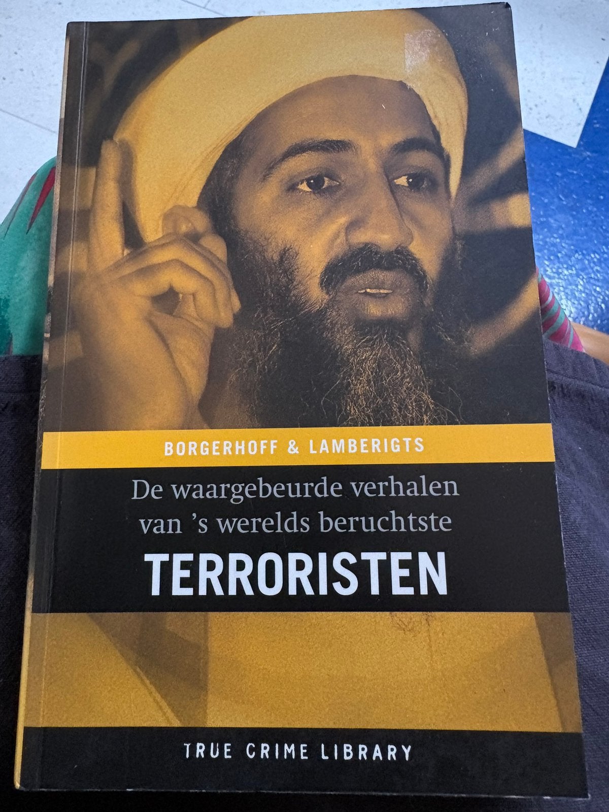 Terroristes, Livres, Enlèvement, Utilisé