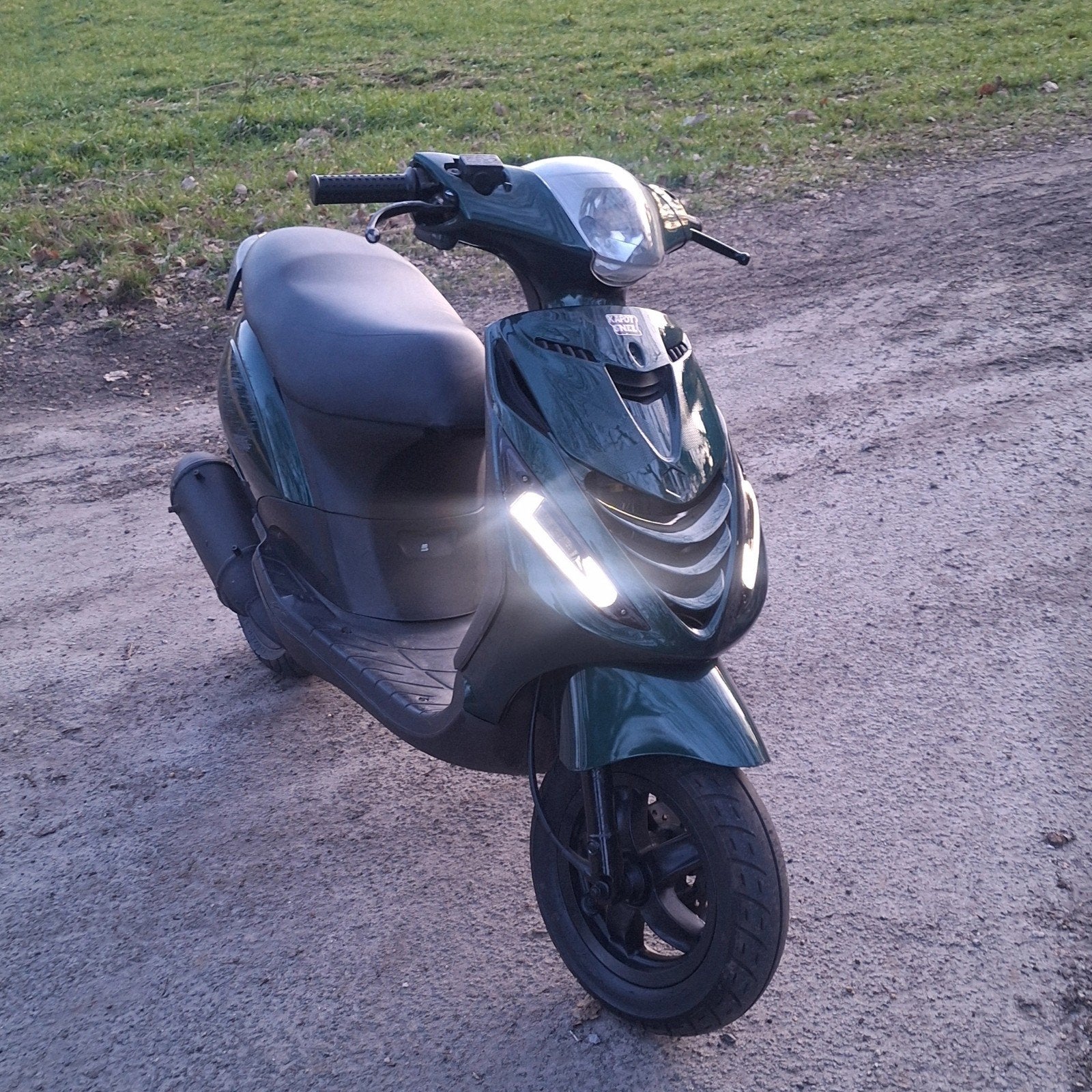 zip 180cc (a klasse), Fietsen en Brommers, Ophalen, Zip