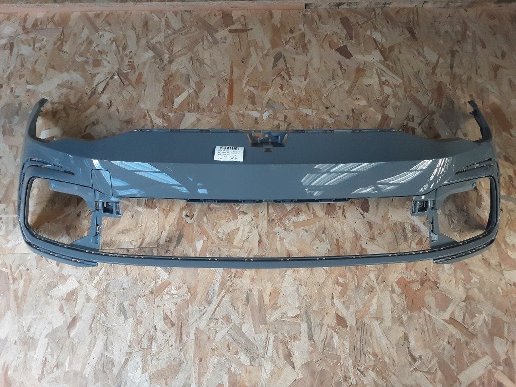 PARE-CHOCS AVANT Volkswagen Golf VIII (CD1) (5H0807221G), Pare-chocs, Volkswagen, Mevr. I. Hauben, Utilisé