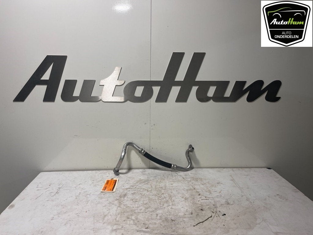 AIRCO LEIDING Renault Captur I (2R) (|924809666R|), Gebruikt, Renault, Peter-Huppertz-Straße 5
51063  Köln, DE, Dialog.deutschland@renault.de