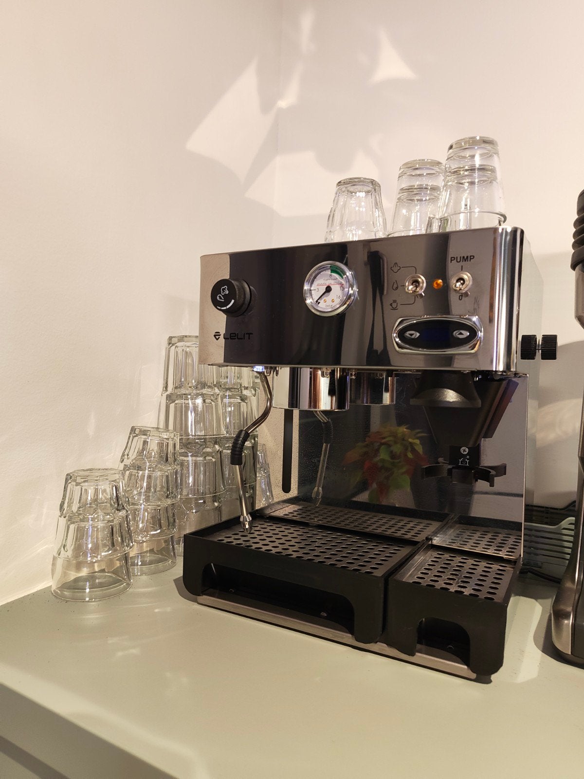 Machine à expresso Lelit Anita avec moulin + accessoires, Electroménager, Cafetières, Enlèvement