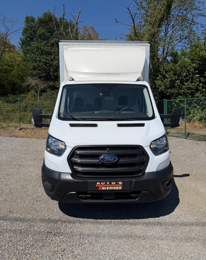Ford Transit 2.0 // Meubelbak // Laadbrug // Cruise Control, Auto's, Bestelwagens en Lichte vracht, Voorwielaandrijving, Dealer onderhouden