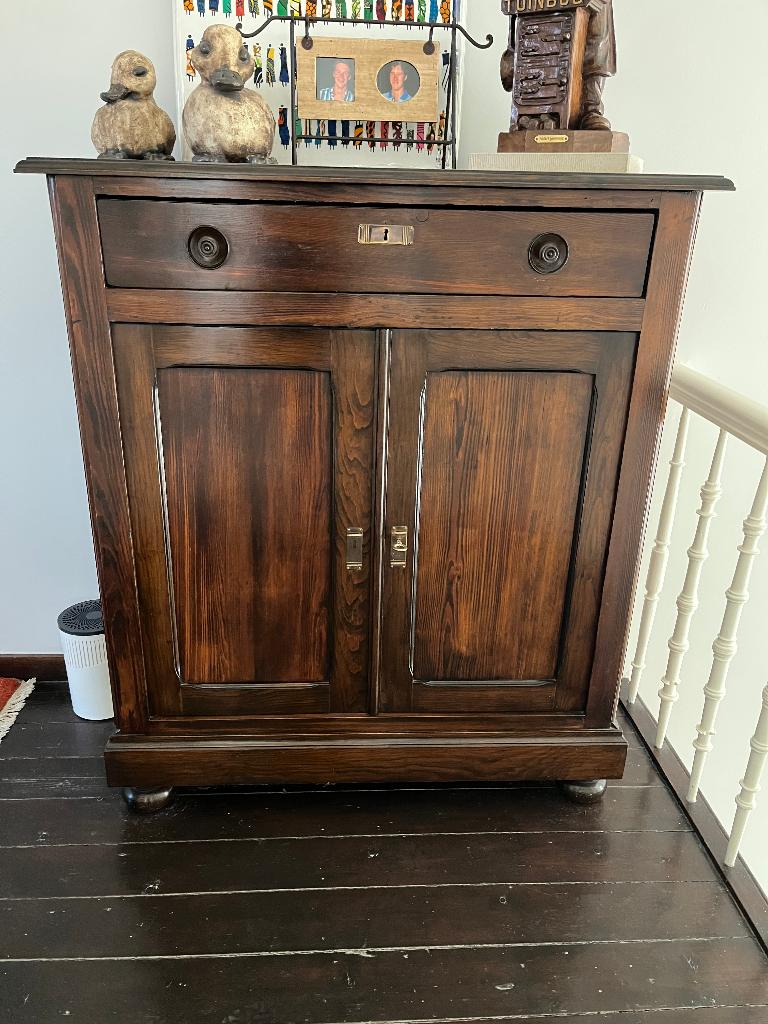 Kast commode massief hout, Antiek en Kunst, Ophalen