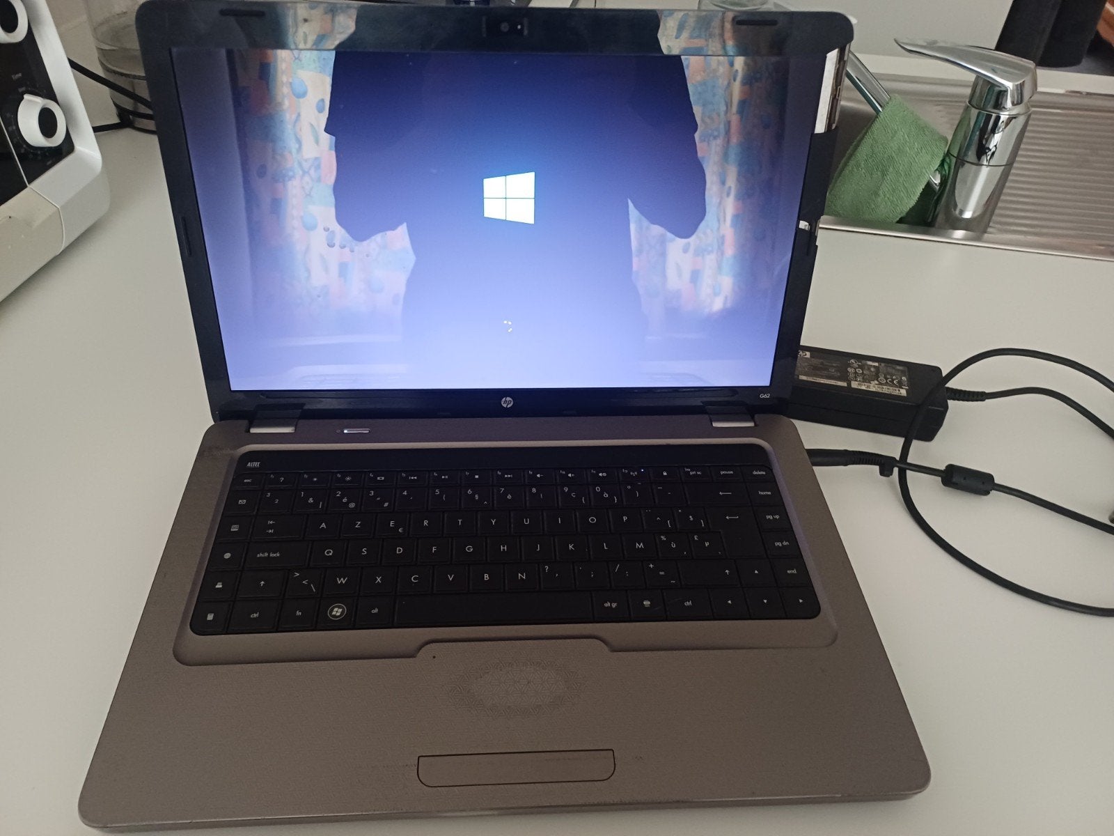Ordinateur portable HP, 32 GB, 14 pouces, Utilisé, SSD