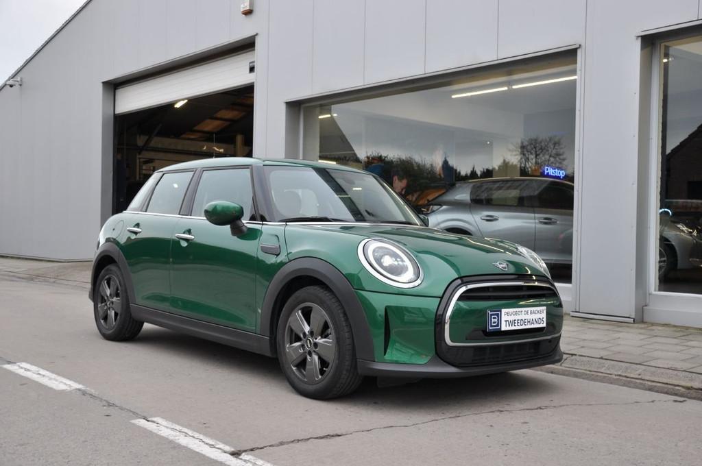 MINI Cooper Classic Trim (bj 2022, automaat), Stof, Gebruikt, Euro 6, 136 pk