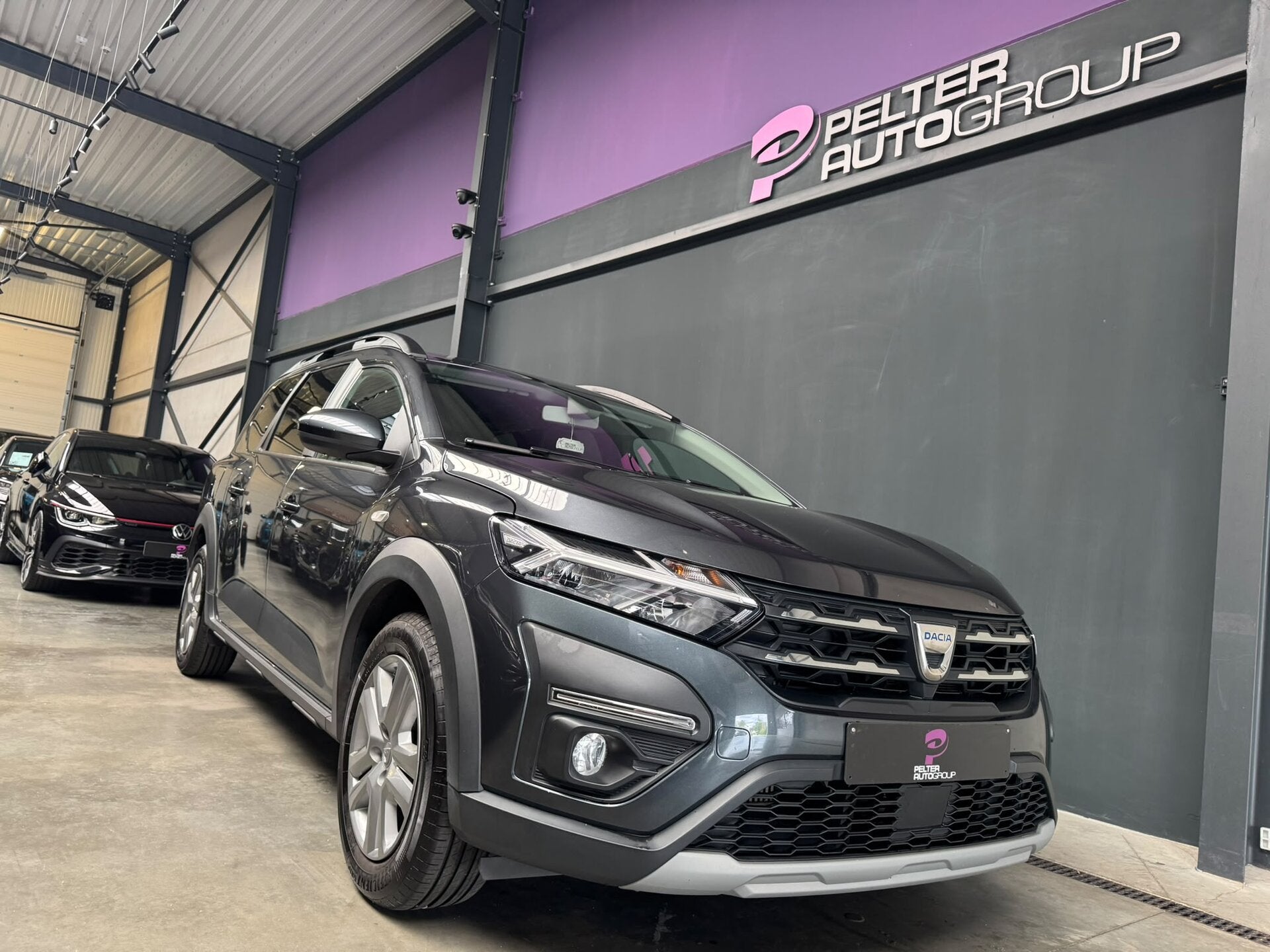 Dacia Jogger 1.0TCe 7-Zitplaats CarPlay Camera Trekhaak, Autos, 0 kg, Argent ou Gris, Achat, Euro 6