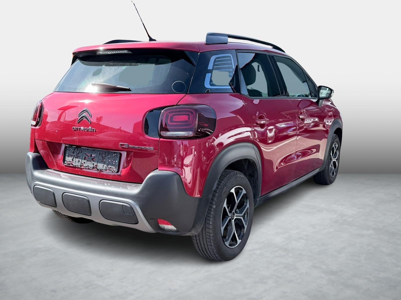 Citroën C3 Aircross 1.2 PureTech 130 S&S EAT6 Shine Pack, Dealer onderhouden, Zwart, Automatische klimaatregeling, 146 g/km