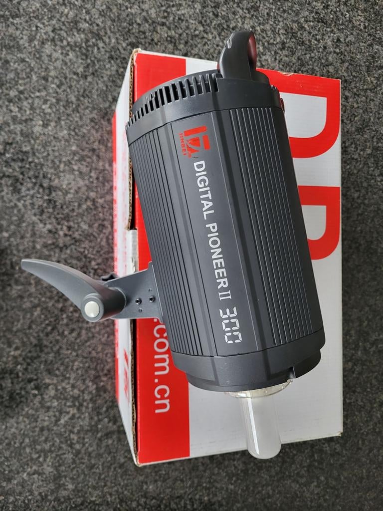 Jinbei Digital Pioneer II 300 Studioflitser, Audio, Tv en Foto, Ophalen