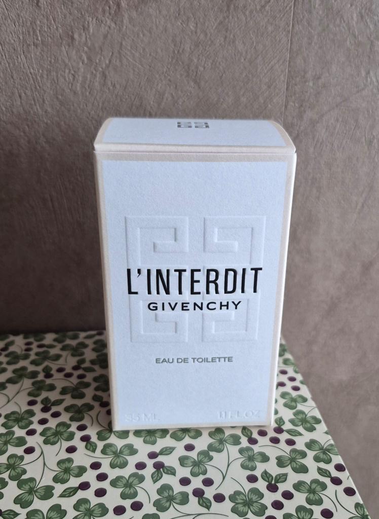 Parfum L'Interdit de Givenchy 35 ml, Handtassen en Accessoires, Uiterlijk | Parfum, Ophalen, Nieuw