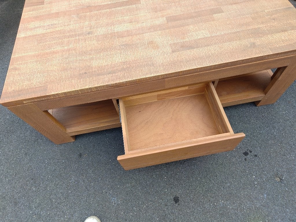 Massieve salon tafel, Ophalen, Industrial, robuust, stoer, Gebruikt, 100 tot 150 cm