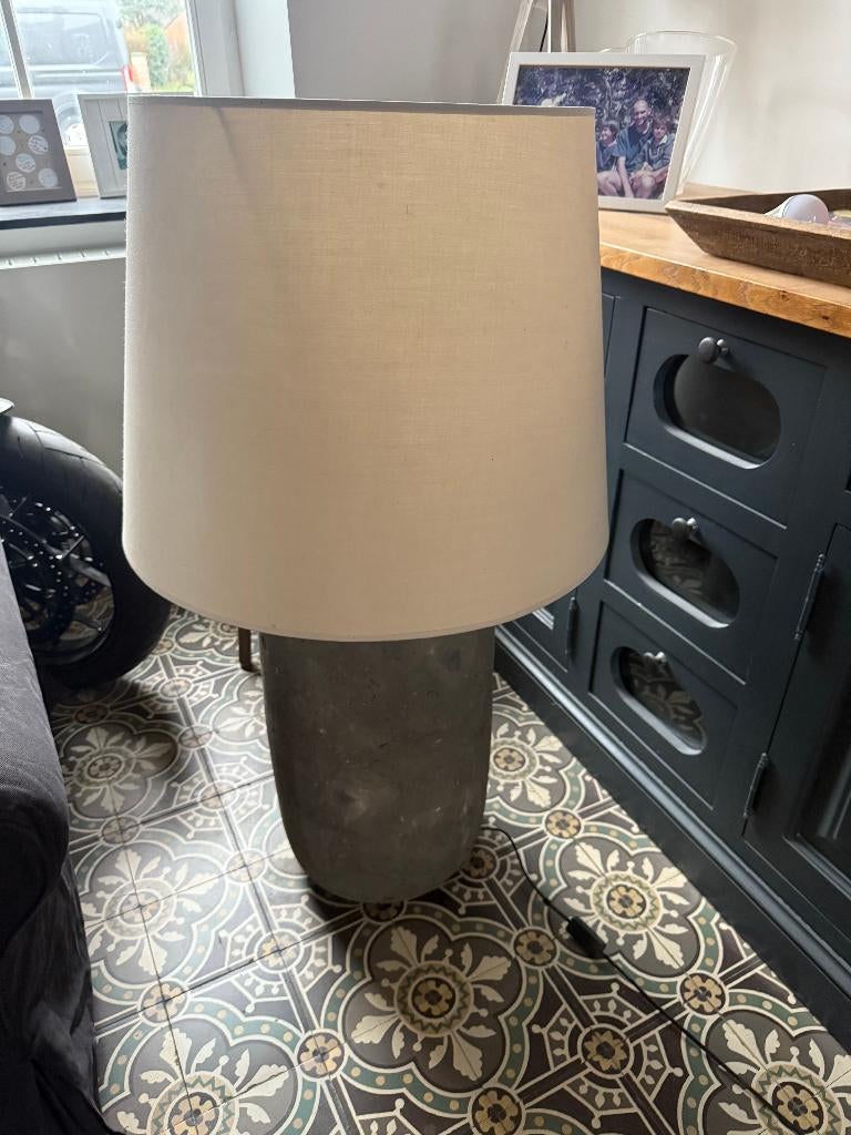 Vloerlamp, Huis en Inrichting, Ophalen, Overige materialen, 100 tot 150 cm, Zo goed als nieuw