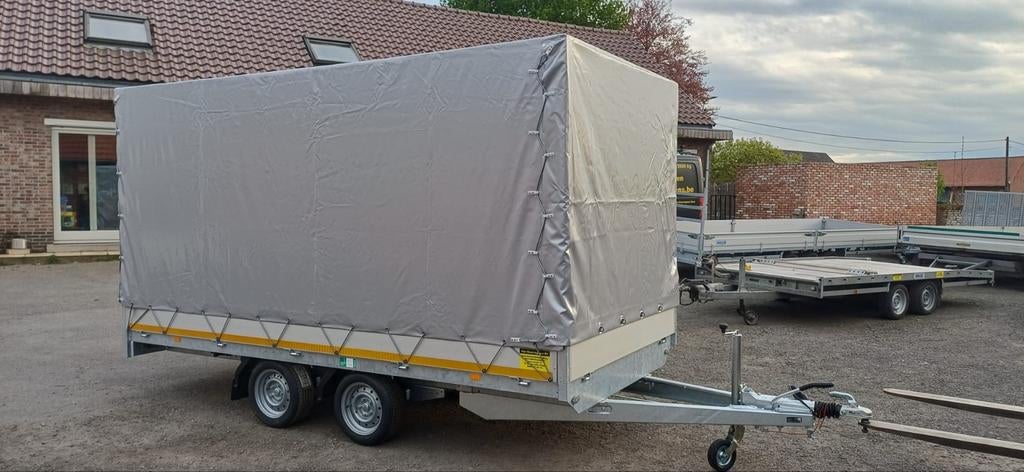 Nieuwe plateau met huif. 4m x 2m x 2m. 2700 kg., Auto diversen, Aanhangers en Bagagewagens, Ophalen, Nieuw