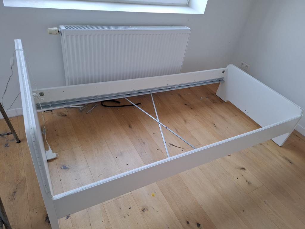 Witte Bedframe Askvoll 90x200, Ophalen, Zo goed als nieuw, Lattenbodem
