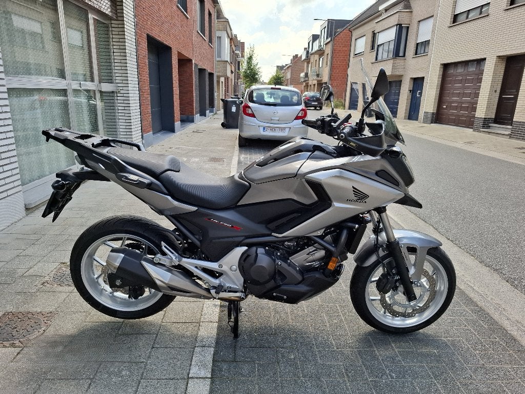 Te koop Honda NC 750 X DCT, 2 cilinders, 745 cc, Motorrijbewijs A, Gebruikt