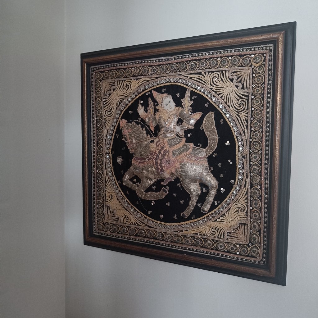 aziatisch textiel kunstwerk, Ophalen