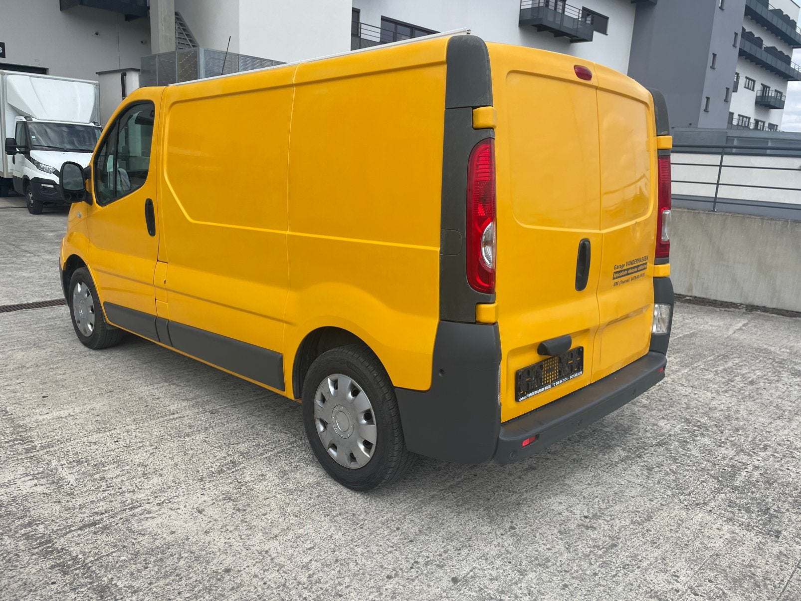 Renault trafic 2.0 tdci, Autos, Camionnettes & Utilitaires, Particulier, Renault, Diesel, Enlèvement