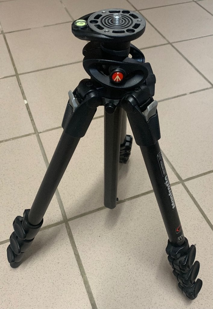 Trépied Manfrotto 190CX PRO4 carbon, TV, Hi-fi & Vidéo, Photo | Trépieds & Rotules, Enlèvement ou Envoi, Comme neuf, Pliable, Trépied