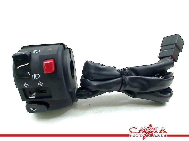 COMMUTATEUR GAUCHE Kawasaki Z 900 2017-2019 (Z900 ZR900), Dhr. S. di Majo, Utilisé, Info@cama-motorparts.nl, P.J. Troelstraweg 8 8
3144 CX  MAASSLUIS, NL