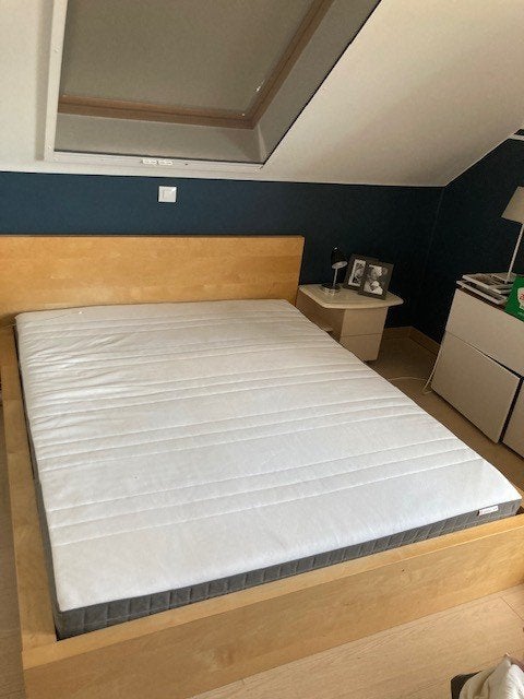 Lit ikea + sommiers et§ matelas univers de sommeil, Maison & Meubles, Chambre à coucher | Lits, Beige, Enlèvement, Utilisé, 200 cm