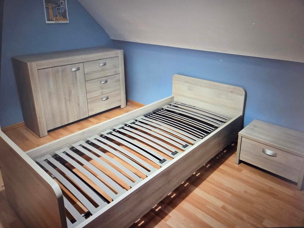 Chambre à coucher - Lit combiné bébé et lit normal., Enlèvement